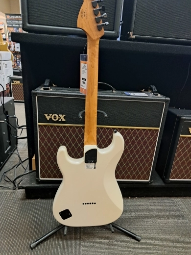 Squier Contemporary Stratocaster 2